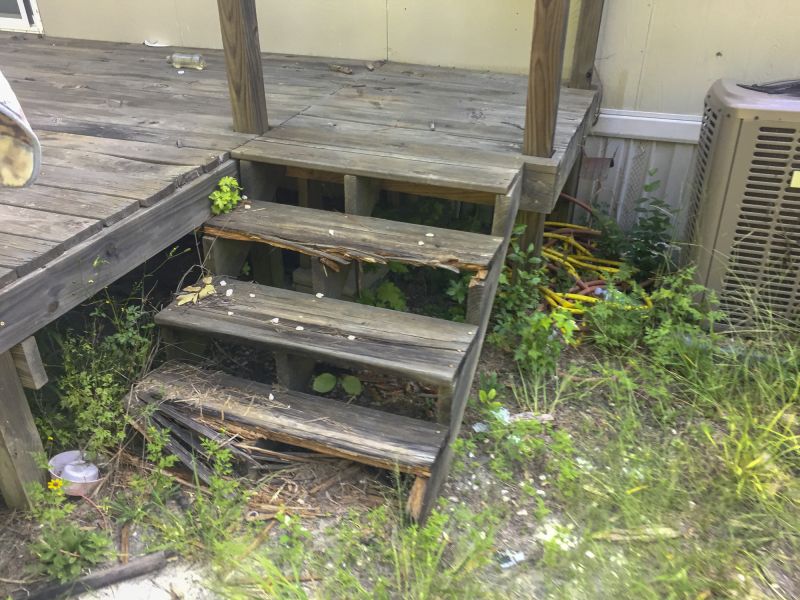 Custom Stairs Installation in Kansas City, KS